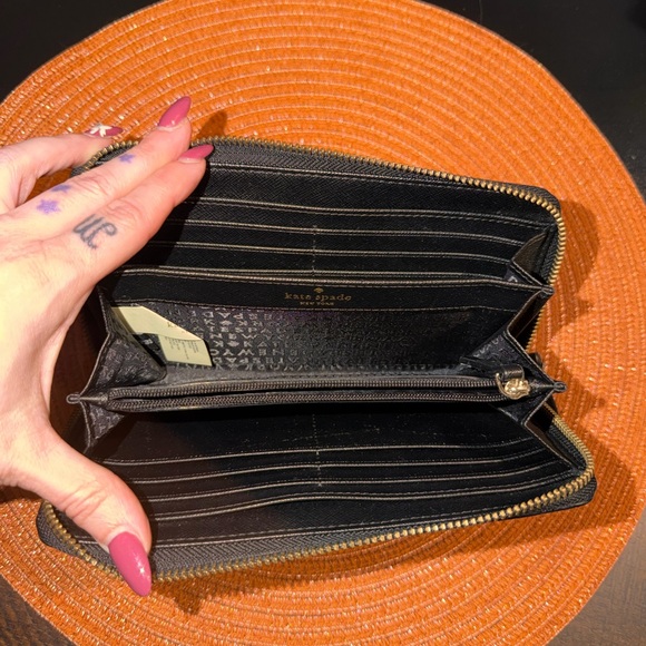 Kate Spade Black Saffiano Leather Zip-Around Accordion Wallet - Picture 6 of 9